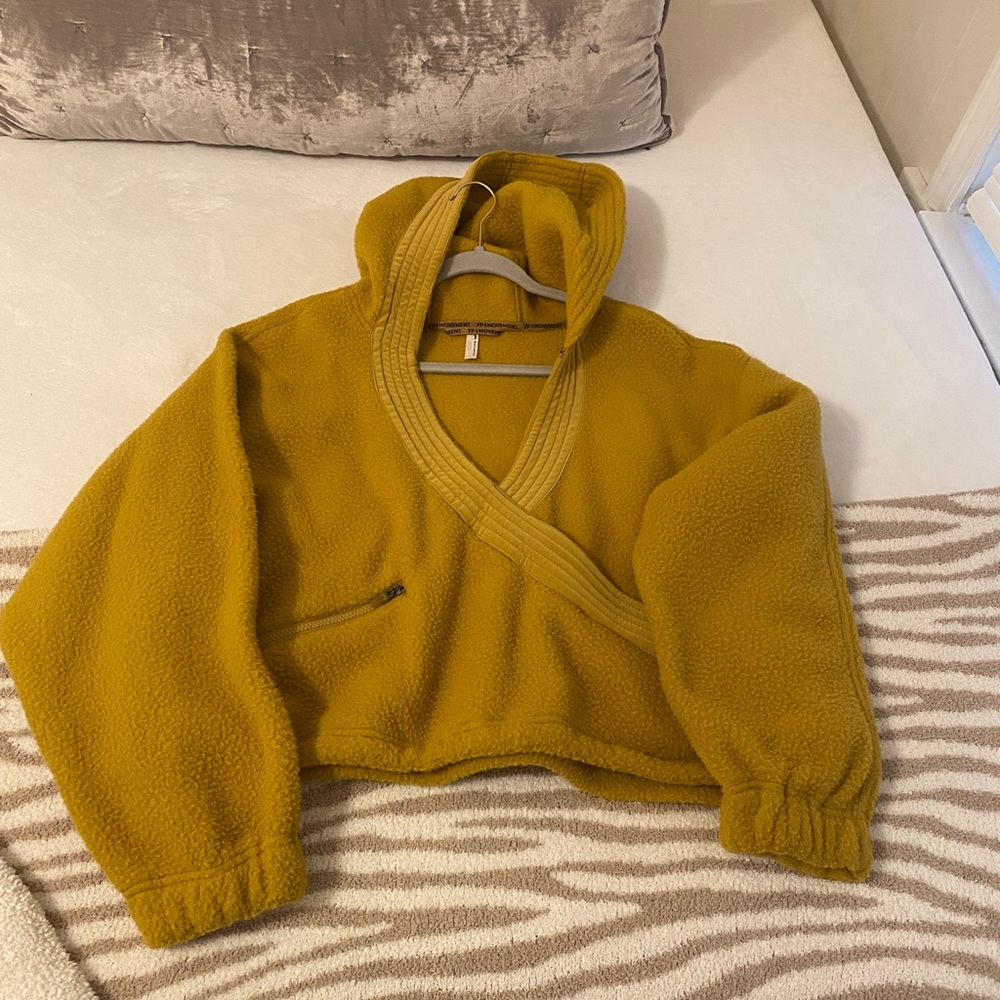 Free people pullover!